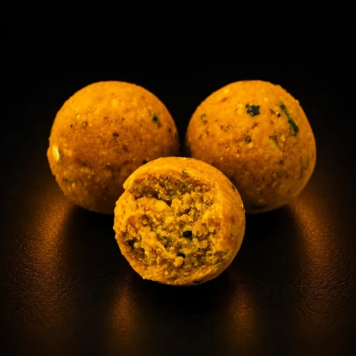 Massive Baits ECO Pineapple Boilies 18mm